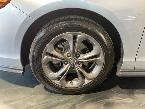 Used 2024 Honda Accord EX image 12
