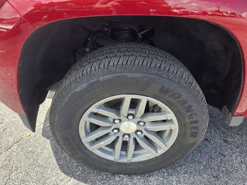 Certified 2025 Chevrolet Colorado LT w/ Advanced Trailering Package RWD image 18