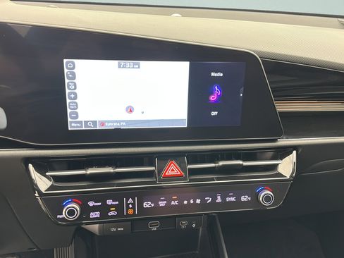 Used 2024 Kia Niro Wind w/ Wind Preserve Package FWD image 19