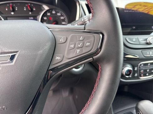 Used 2023 Chevrolet Equinox RS w/ RS Leather Package AWD/4WD image 24