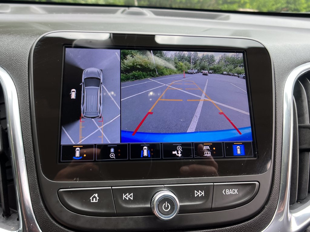 Used 2024 Chevrolet Equinox LT AWD/4WD image 18