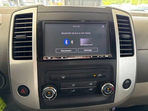 Used 2016 Nissan Frontier SV AWD/4WD image 14