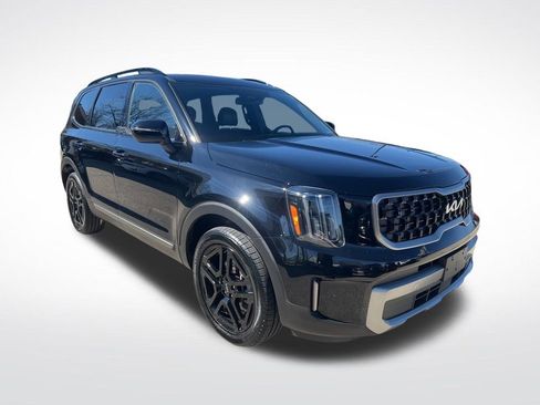 Used 2023 Kia Telluride EX X-Line image 3