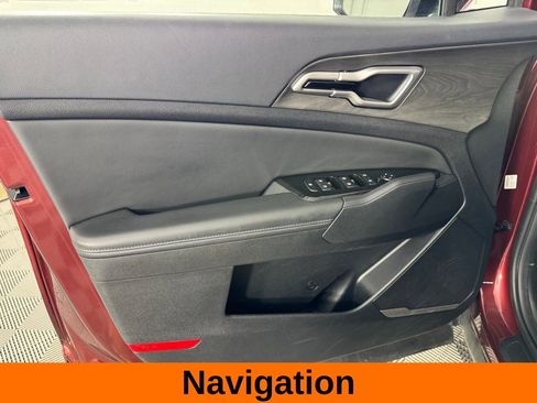 Used 2025 Kia Sportage X-Line w/ Premium Package image 10