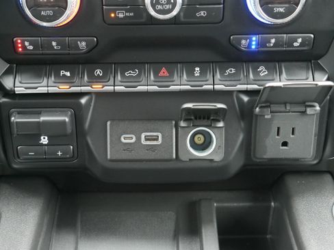 Used 2019 GMC Sierra 1500 Denali image 22