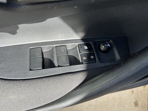 Certified 2024 Toyota Corolla LE image 16