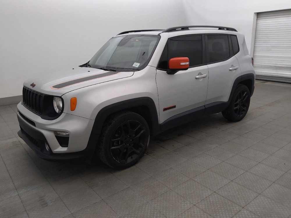 Used 2020 Jeep Renegade Latitude FWD image 2