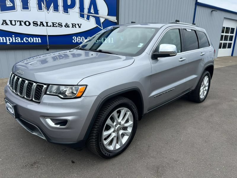 Used 2017 Jeep Grand Cherokee Limited w/ Trailer Tow Group IV AWD/4WD image 2