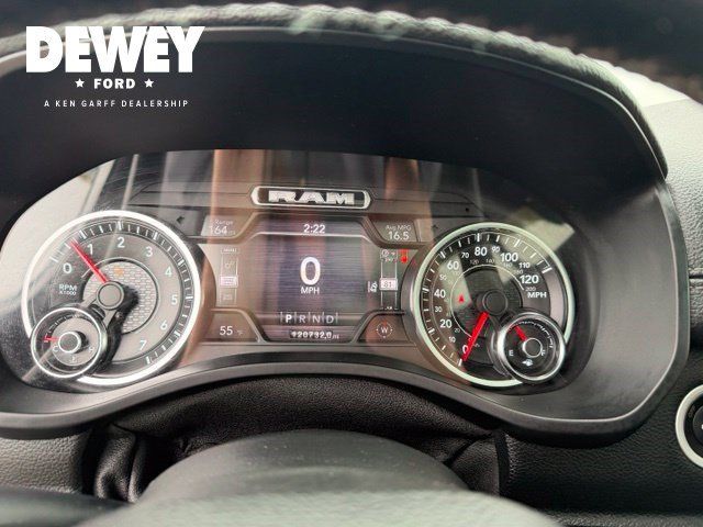 Used 2019 RAM 1500 Laramie AWD/4WD image 14