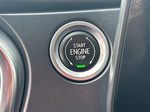 Used 2023 Chevrolet Blazer LT image 30