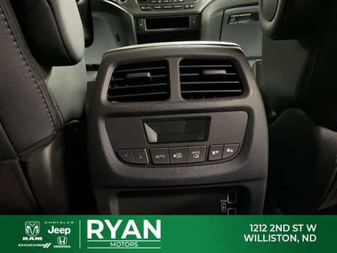 Used 2022 Honda Pilot Special Edition image 33