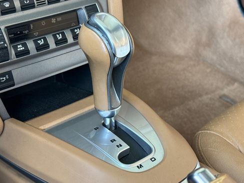 Used 2005 Porsche Boxster S image 16