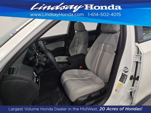 Used 2025 Honda Civic Sport image 4