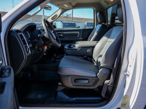 Used 2017 RAM 3500 Tradesman w/ Power & Remote Entry Group image 19