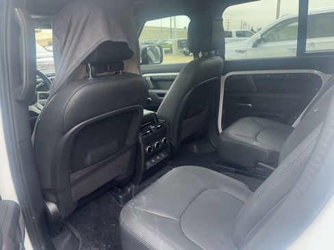 Used 2025 Land Rover Defender 130 X-Dynamic SE AWD/4WD image 6