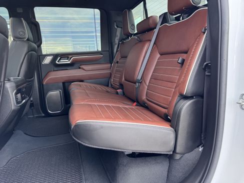 Used 2025 GMC Sierra 2500 Denali Ultimate AWD/4WD image 28