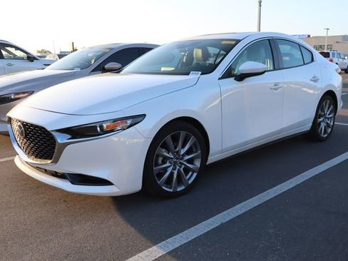 Used 2023 MAZDA MAZDA3 s image 4