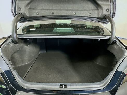 Used 2021 Toyota Camry SE FWD image 20