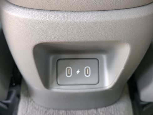 Used 2025 Hyundai Elantra Blue image 14