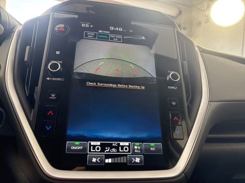 Used 2025 Subaru Crosstrek 2.0i Premium image 27