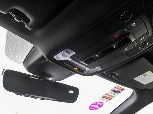 Certified 2025 Audi Q3 2.0T Premium Plus w/ Premium Plus Package image 28