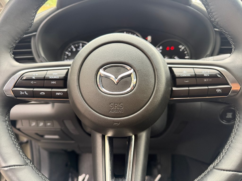 Used 2025 MAZDA CX-30 Carbon AWD/4WD image 21