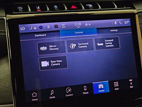 New 2025 Jeep Grand Cherokee Limited w/ Luxury Tech Group II image 24