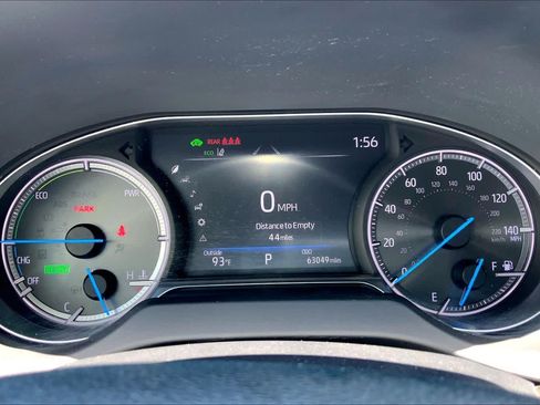 Used 2021 Toyota Venza XLE w/ Softex Package AWD/4WD image 25