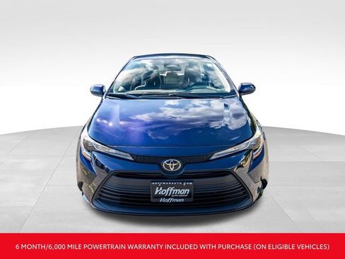 Used 2024 Toyota Corolla LE FWD image 2