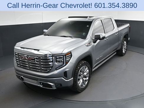 Used 2023 GMC Sierra 1500 Denali w/ Denali Reserve Package AWD/4WD image 33