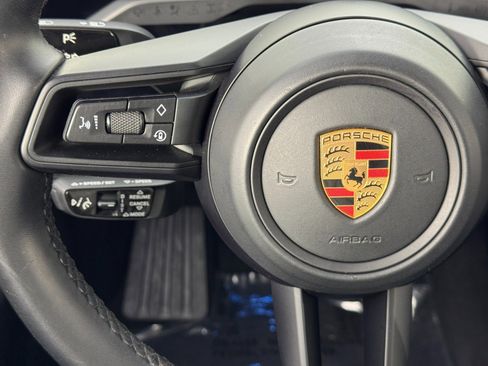 Used 2020 Porsche Taycan 4S image 22