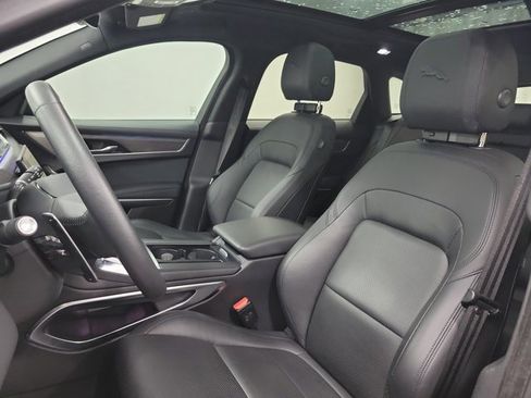 Used 2023 Jaguar F-PACE S image 22