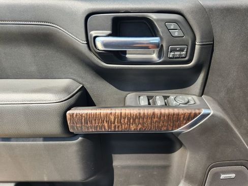 Used 2019 GMC Sierra 1500 Denali w/ Technology Package AWD/4WD image 24