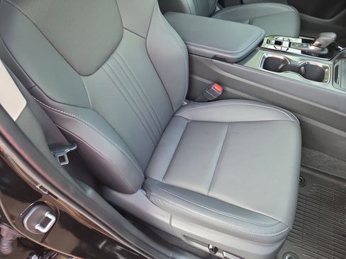 Certified 2025 Lexus NX 350 AWD w/ Accessory Package (2T) image 16
