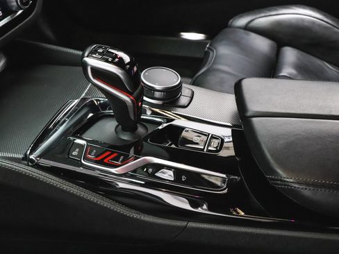 Used 2023 BMW M5 w/ Competition Package image 22