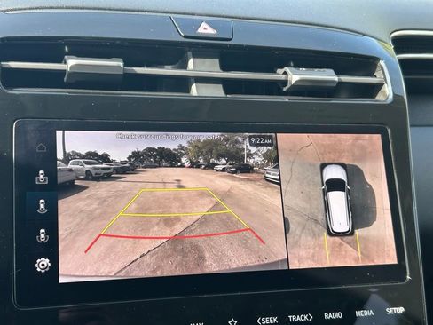 Used 2023 Hyundai Tucson Limited FWD image 18