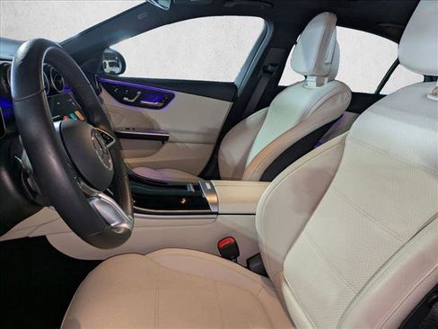 Used 2025 Mercedes-Benz C 300 Sedan image 16