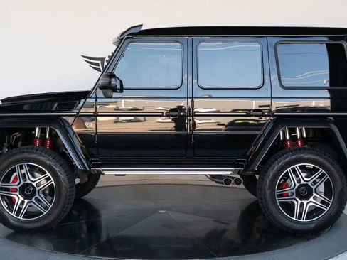 Used 2017 Mercedes-Benz G 550 Squared image 4