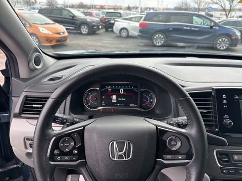 Used 2022 Honda Pilot Special Edition image 11