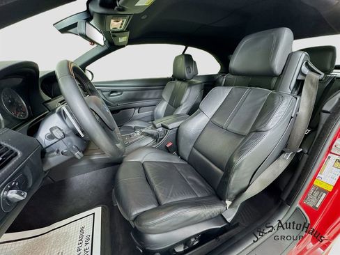 Used 2011 BMW M3 Convertible image 11
