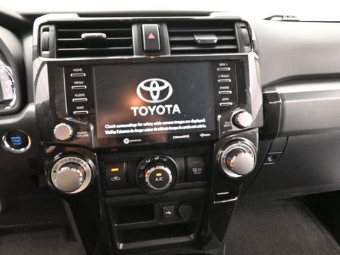 Used 2024 Toyota 4Runner TRD Off-Road image 23
