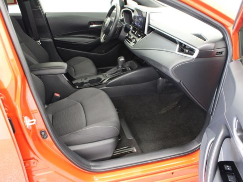 Used 2024 Toyota Corolla SE FWD image 34