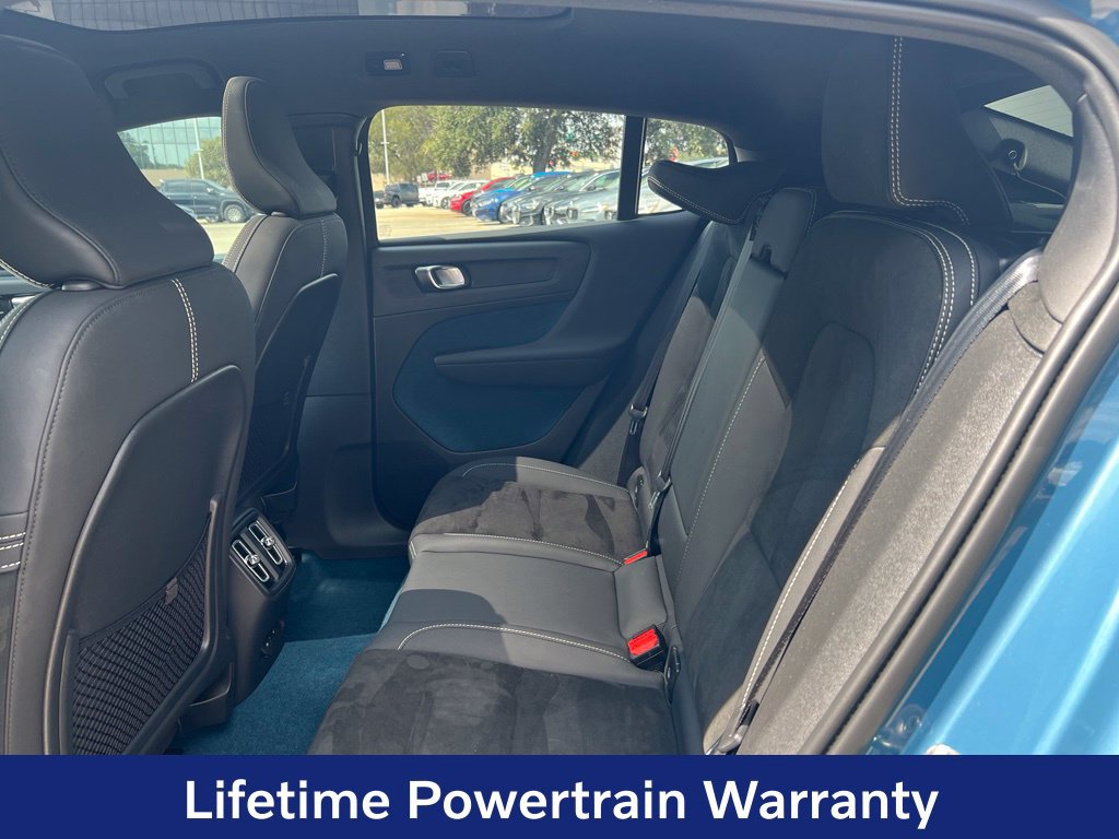 Certified 2023 Volvo C40 P8 Recharge Ultimate AWD/4WD image 23