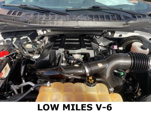 Certified 2018 Ford F150 XL w/ Equipment Group 101A Mid image 31