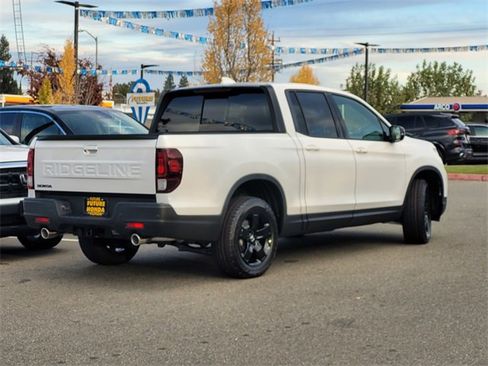New 2026 Honda Ridgeline Black Edition image 5