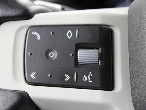 Used 2020 Land Rover Defender 110 S image 59