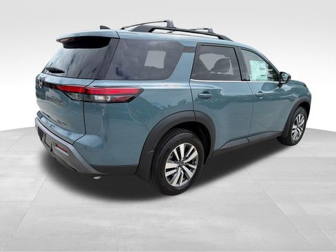 New 2026 Nissan Pathfinder SL AWD/4WD image 8