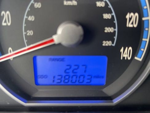 Used 2009 Hyundai Santa Fe Limited AWD/4WD image 14