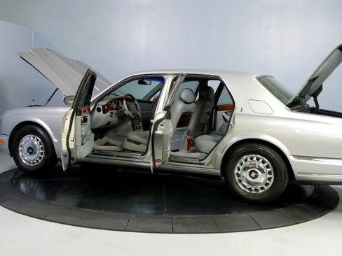 Used 1999 Rolls-Royce Silver Seraph image 13