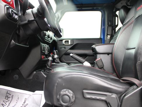 Used 2018 Jeep Wrangler Unlimited Rubicon image 15